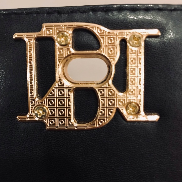 Badgley Mishka black & white tweed, vegan leather and yellow metal crossbody bag - Picture 12 of 14